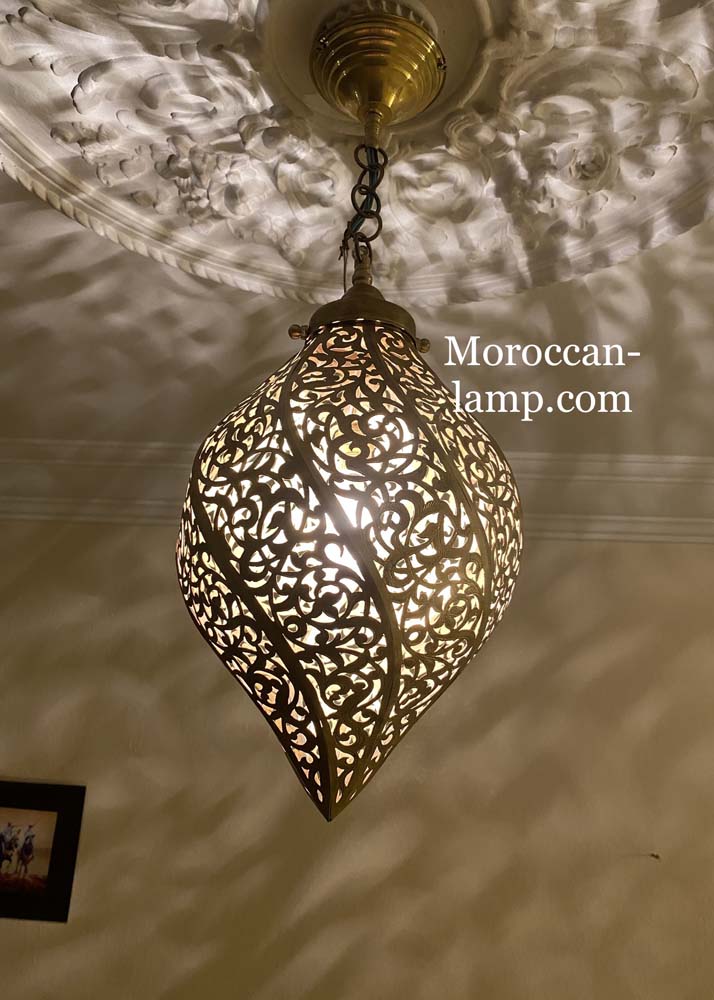 Suspension marocaine, plafond  